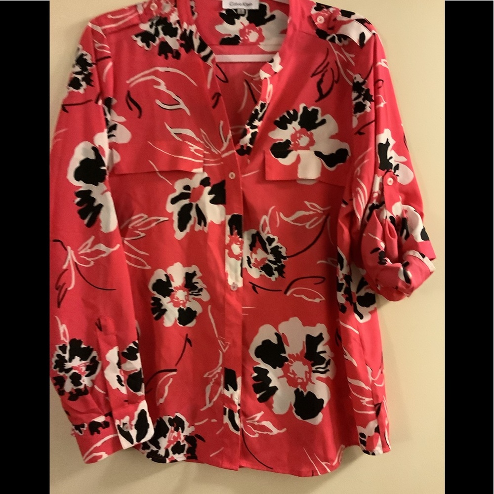Blouse NWOT with flaps